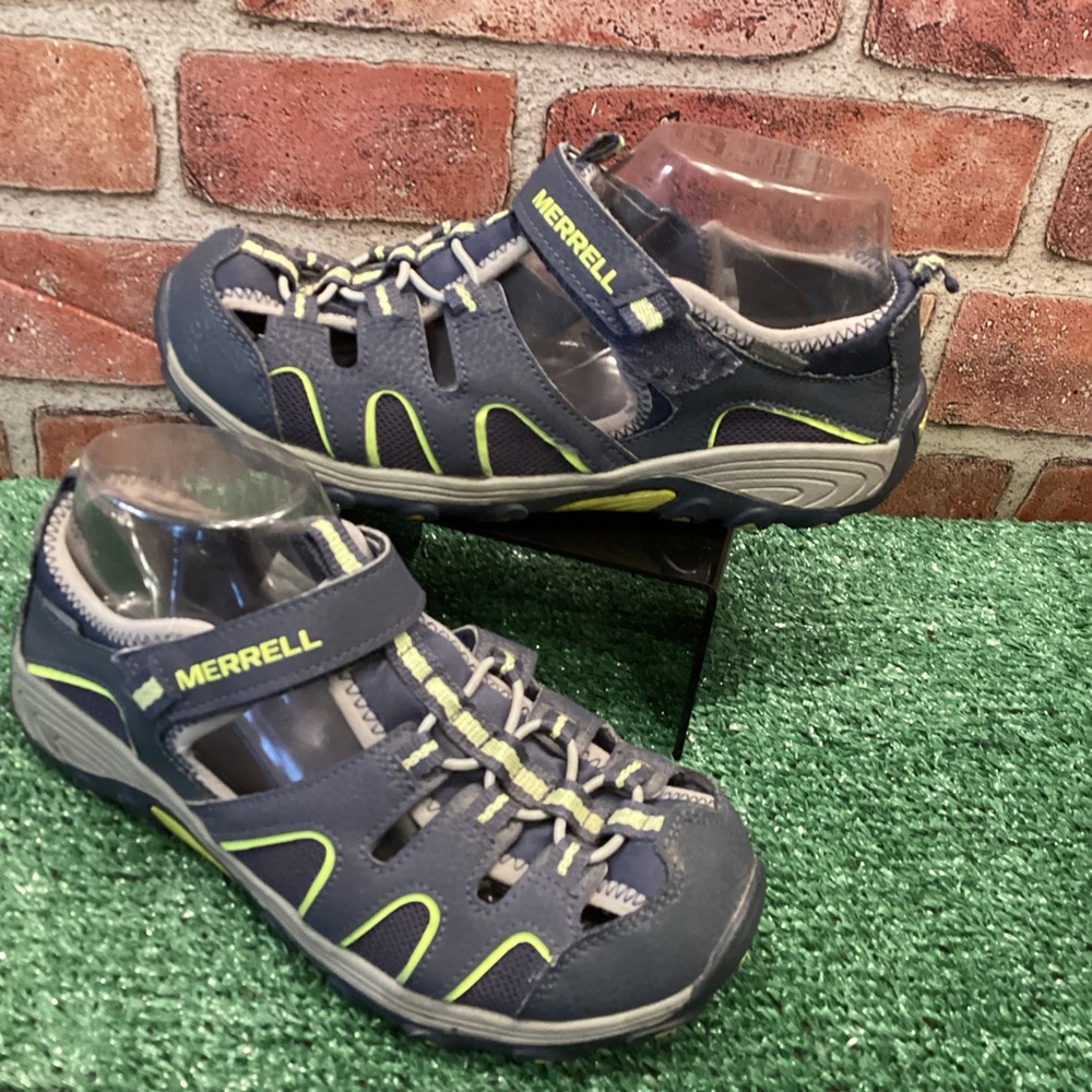 Merrell Boy Hydro H2O Hiking Sandals size 5
